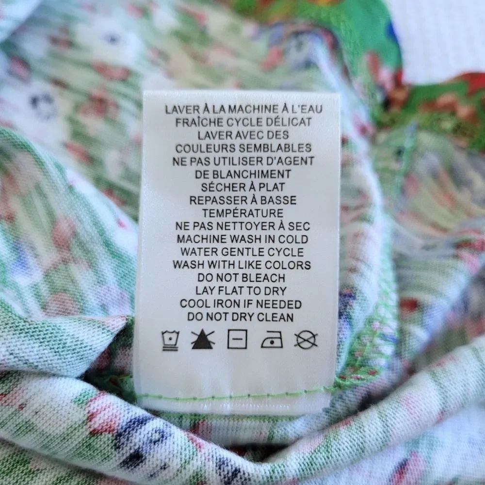 Maison d' Amelie Floral💐 Top - NWT - Picture 10 of 12